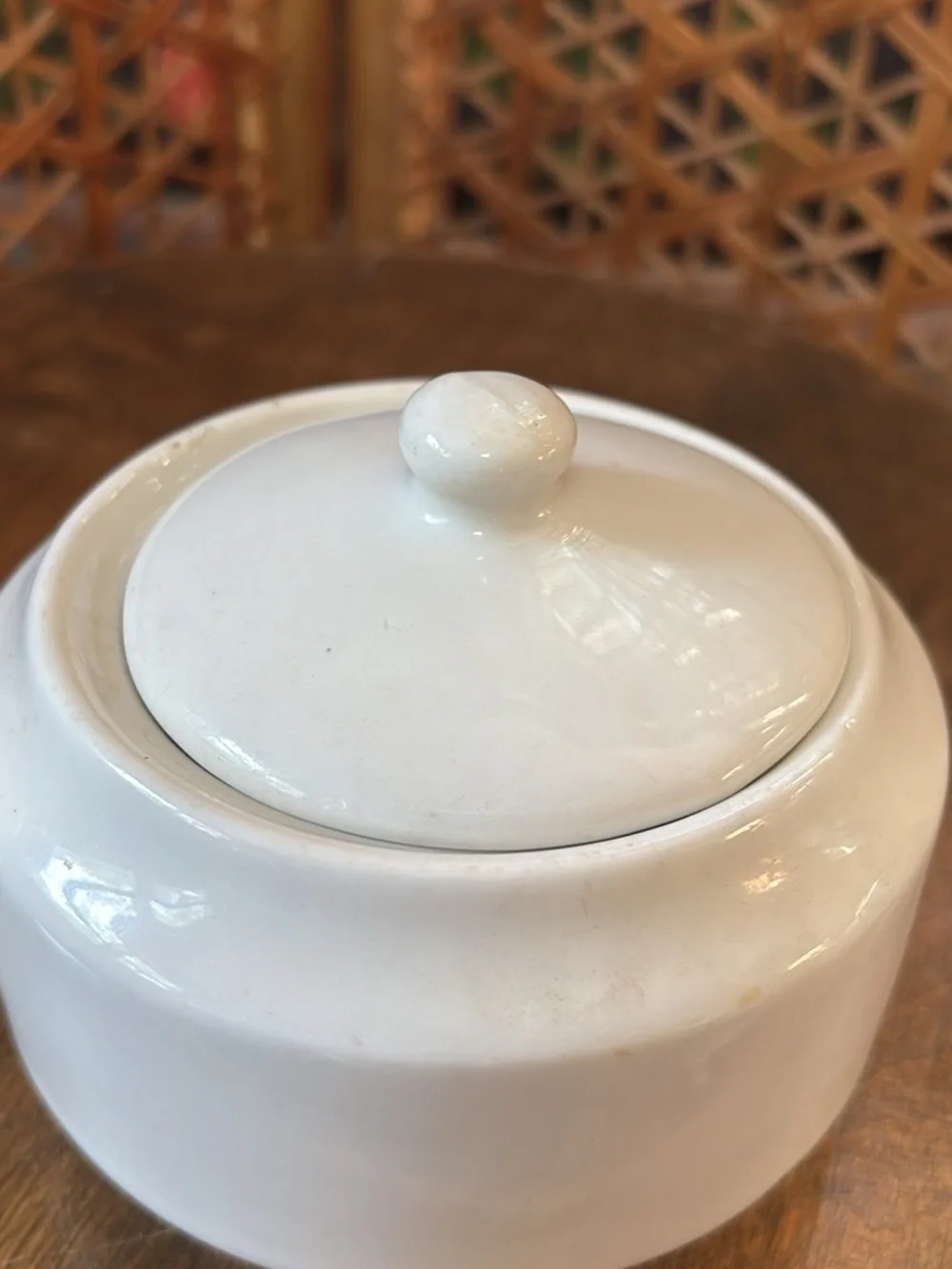 Classic White Ceramic Sugar Bowl with Lid